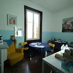 B&B Amarantha Gothica Genoa