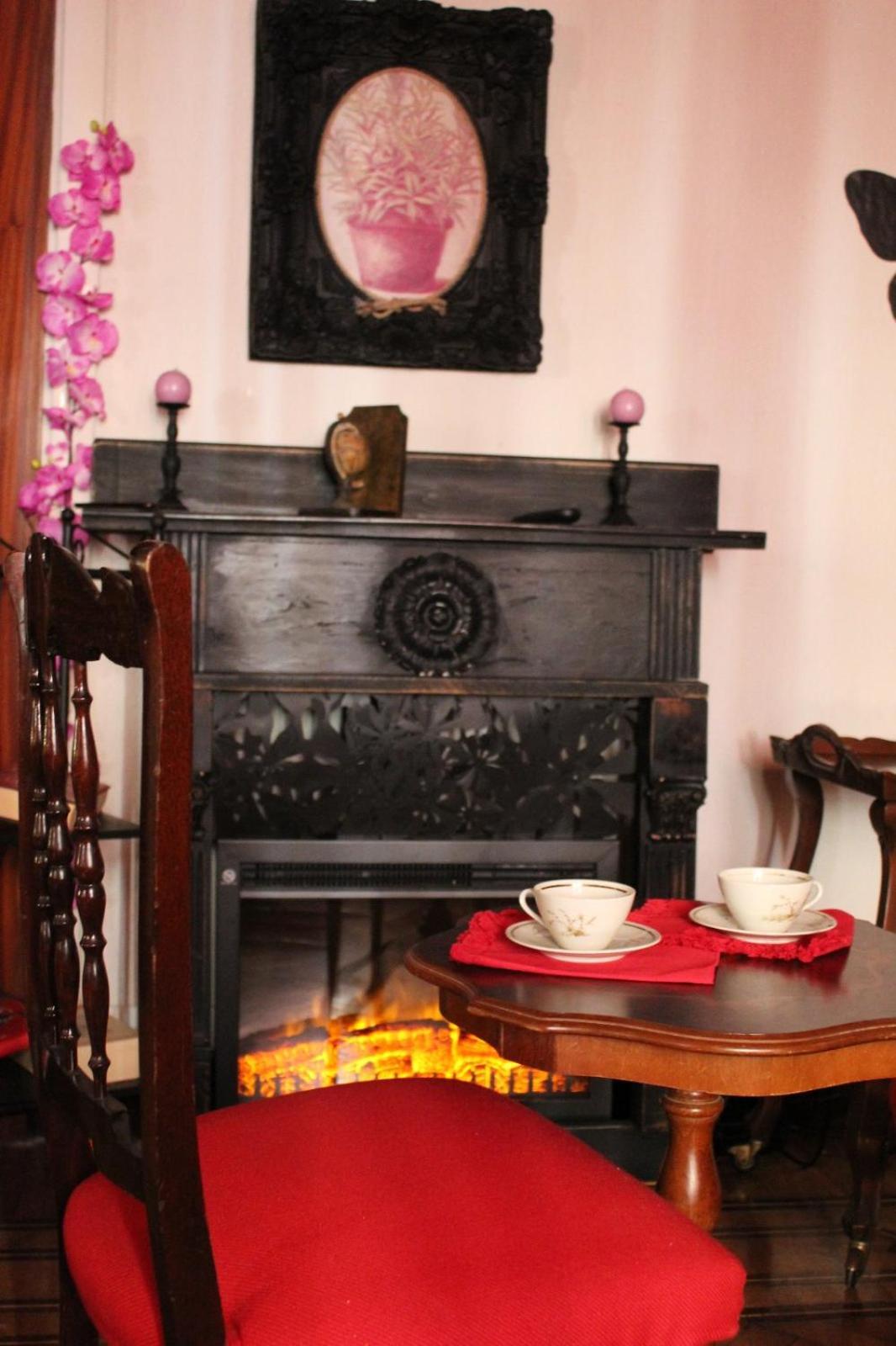 Bed & Breakfast Amarantha Gothica